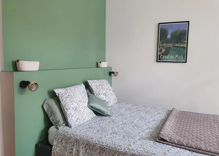 A L Ombre Des Remparts 3 Appartement