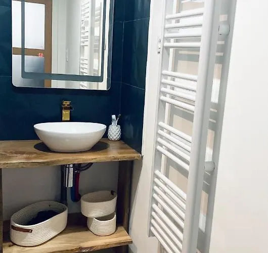 A L Ombre Des Remparts 3 * カルカソンヌ